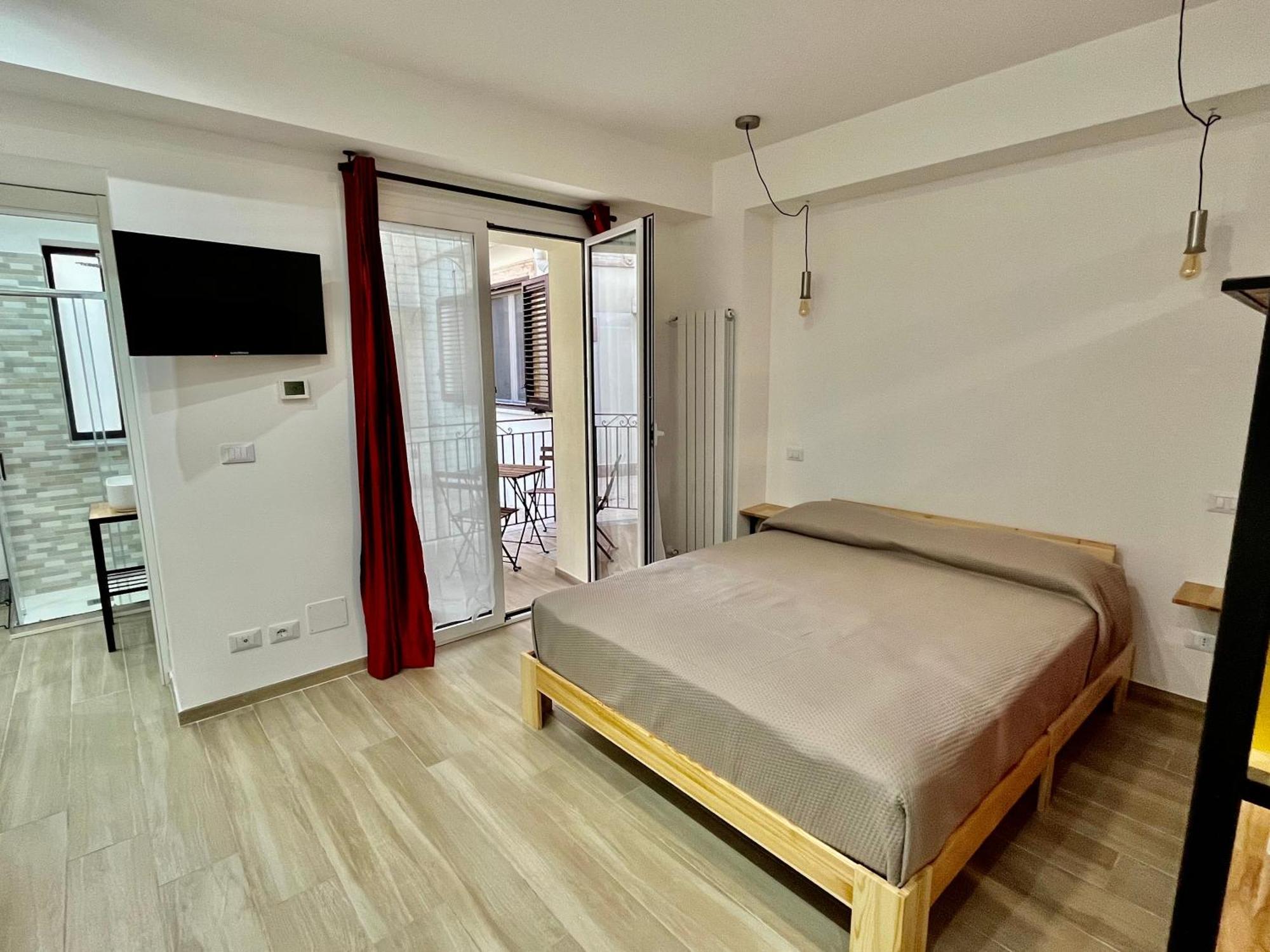 Porta D Ossuna Comfort Apartments パレルモ エクステリア 写真