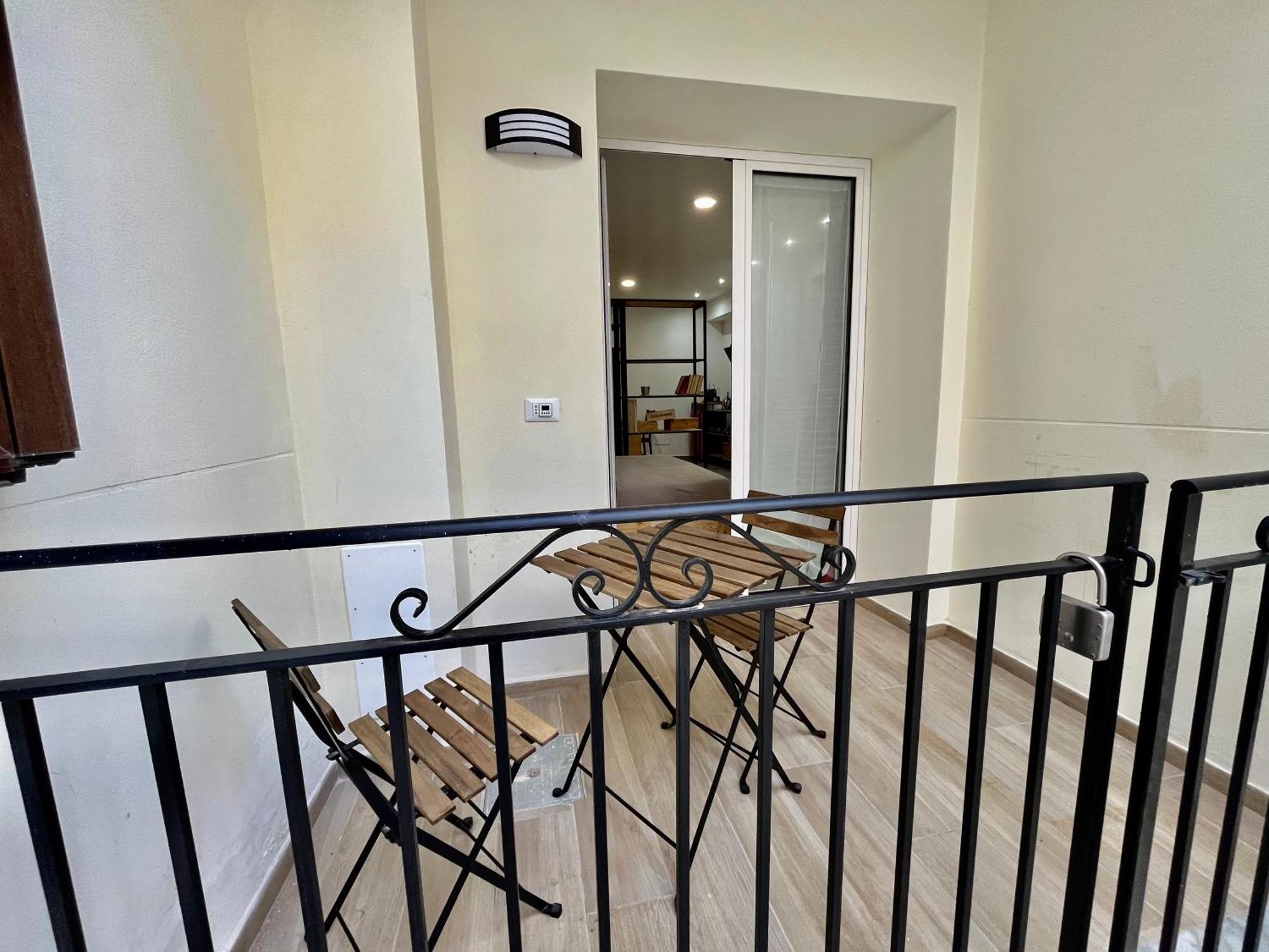 Porta D Ossuna Comfort Apartments パレルモ エクステリア 写真