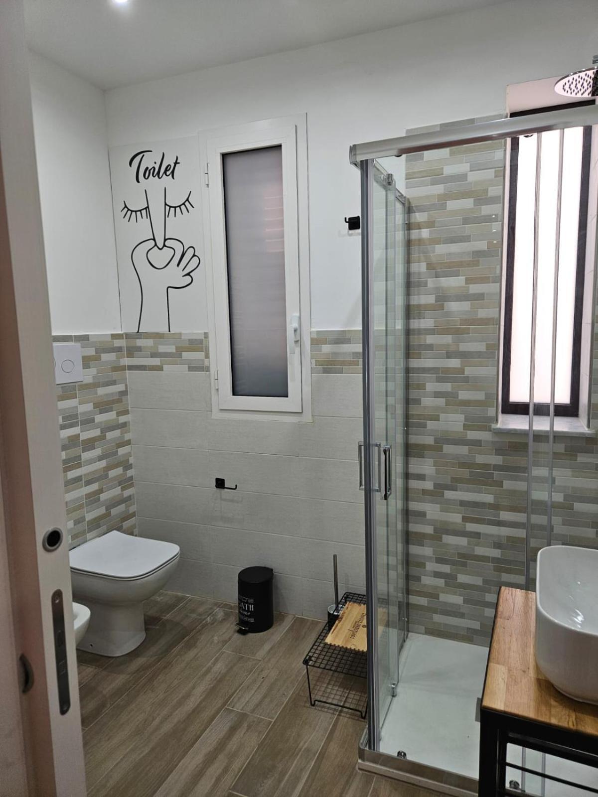 Porta D Ossuna Comfort Apartments パレルモ エクステリア 写真